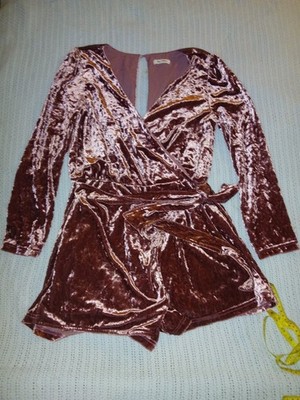 Day+Moon Sm/med Crushed Velvet Romper Wrap Tie Waist Elegant Night Party Club