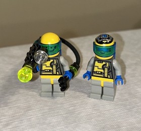 LEGO Classic Space Minifigure Lot Unitron Chief sp049 & sp048 6991