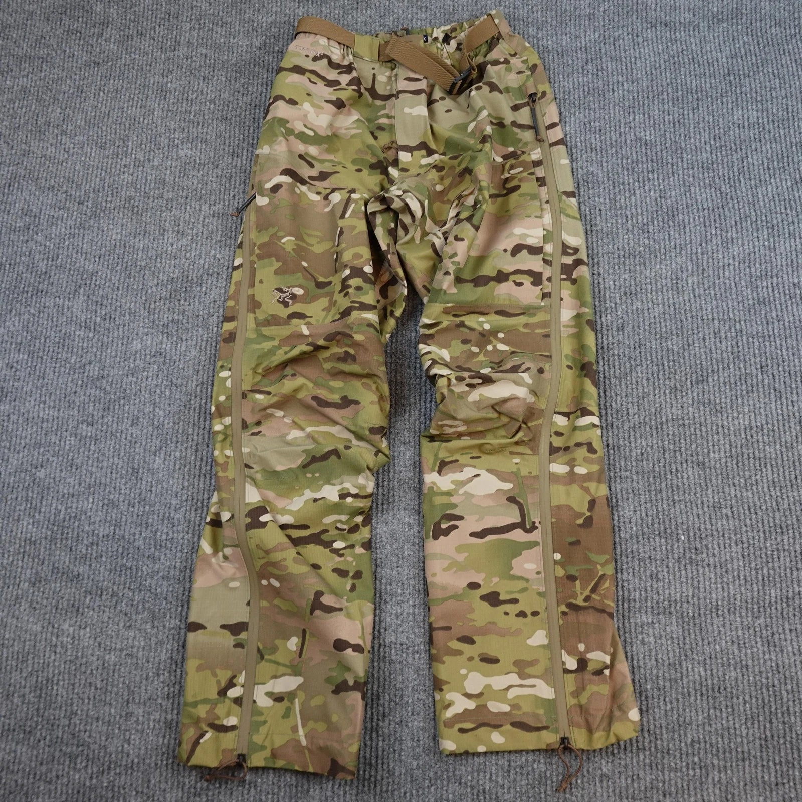 Arcteryx Leaf Assult AR Pants Mens Small Multicam Camo Waterproof Goretex