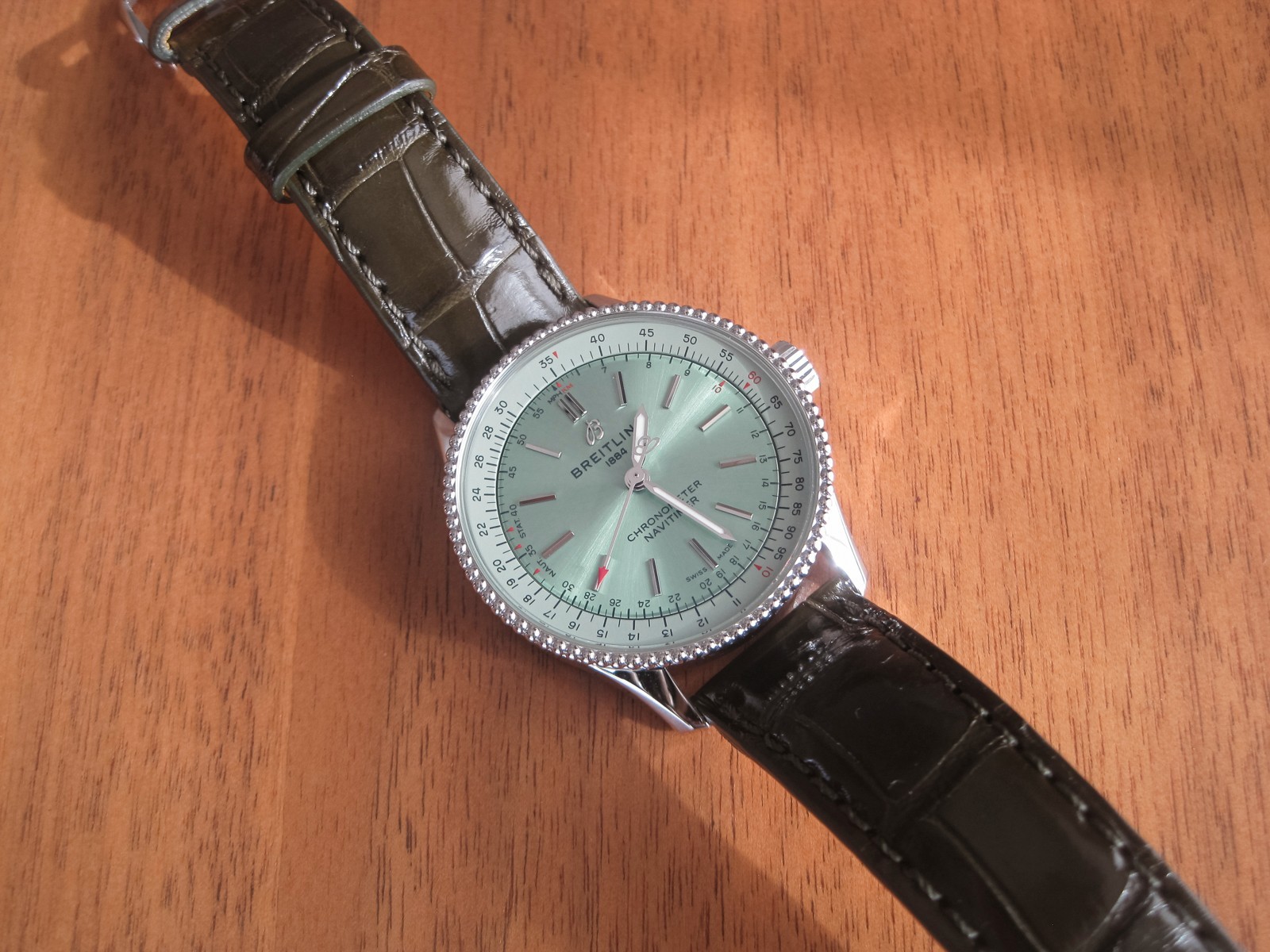 Breitling Navitimer Automatic 35mm Watch - Green … - image 5