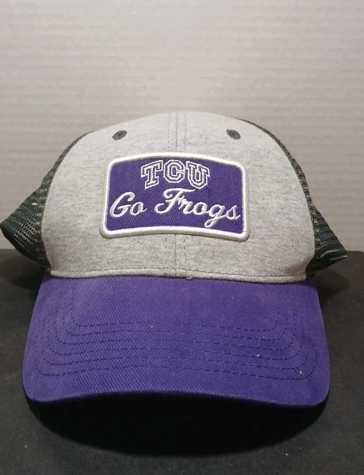 TCU Horned Frogs Snap Back Hat Cap Purple Trucker Mesh