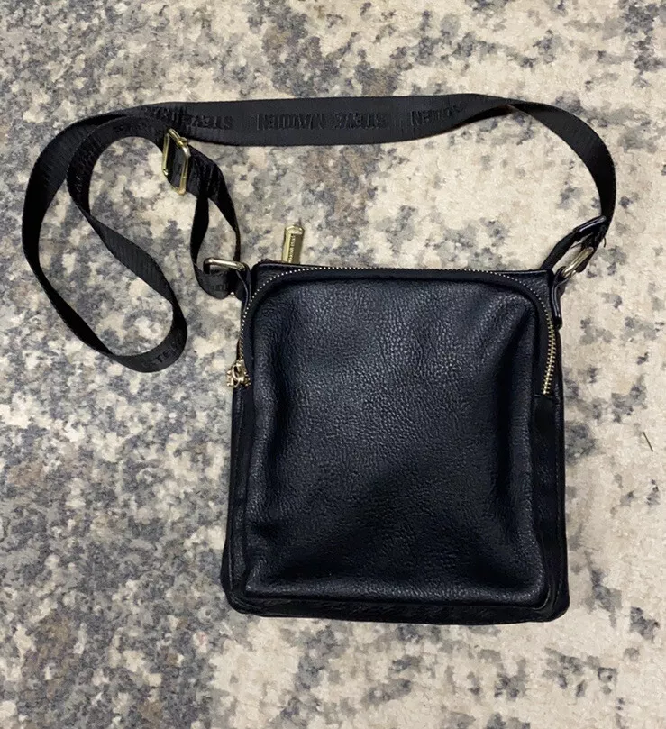 Steve Madden Black Crossbody Purse Faux Leather Adjustable Strap