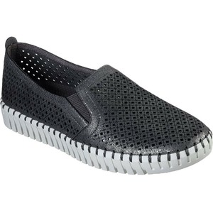 sepulveda blvd skechers