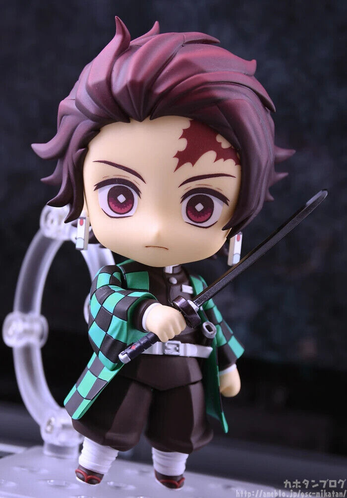 Nendoroid articulado Demon Slayer Zenitsu Agatsuma Kamado Tanjiro