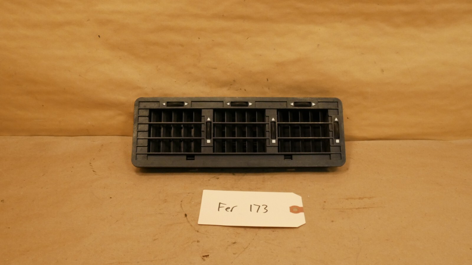 Ferrari Mondial Central Dash Air Outlet Vent PN 60657100