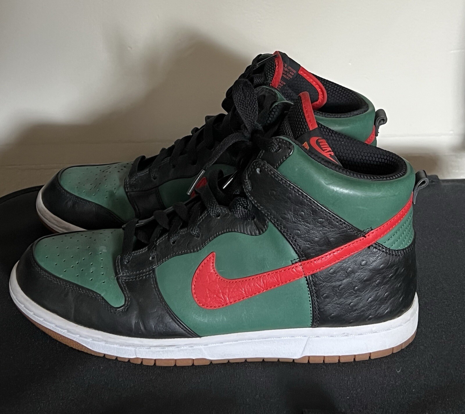 Size 11 - Nike Dunk Supreme Spark Le High East