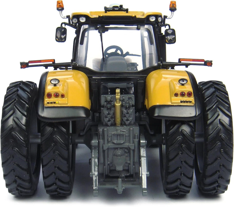Universal Hobbies UH4894 Challenger MT685E Dual Wheels Tractor Scale 1:32 - Image 4 of 4