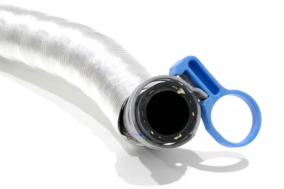 OEM NEW Radiator Heater Inlet Hose w/ Insulation 00-03 Saturn L-Series 9128704 - Image 4 of 4