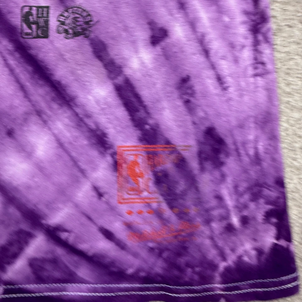 Toronto Raptors T Shirt Men's Size M Purple NBA Basketball Mitchell Ness Tie Dye - Image 3 of 4
