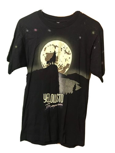 Vintage T Shirt Yellowstone Park Wolf Moon