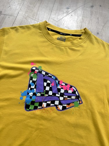 New Era Yellow Graphic Tee T-Shirt - Men’s Size UK Medium - Picture 3 of 7