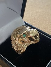 9CT Gold Solid Lion Head ring with emeralds eyes 13.4 Gram Fully Hallmarked 