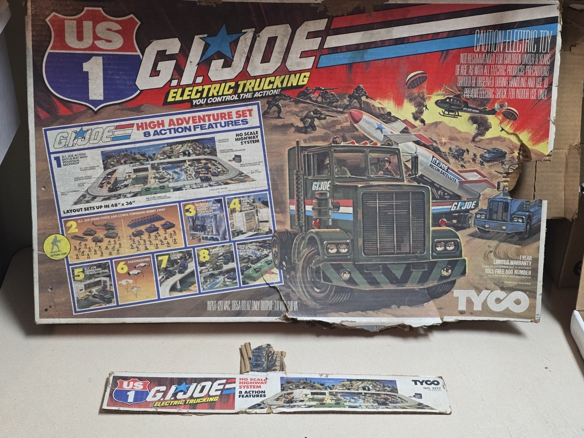 Tyco US 1 VINTAGE 1983 GI JOE * ELECTRIC TRUCKING SLOT SET