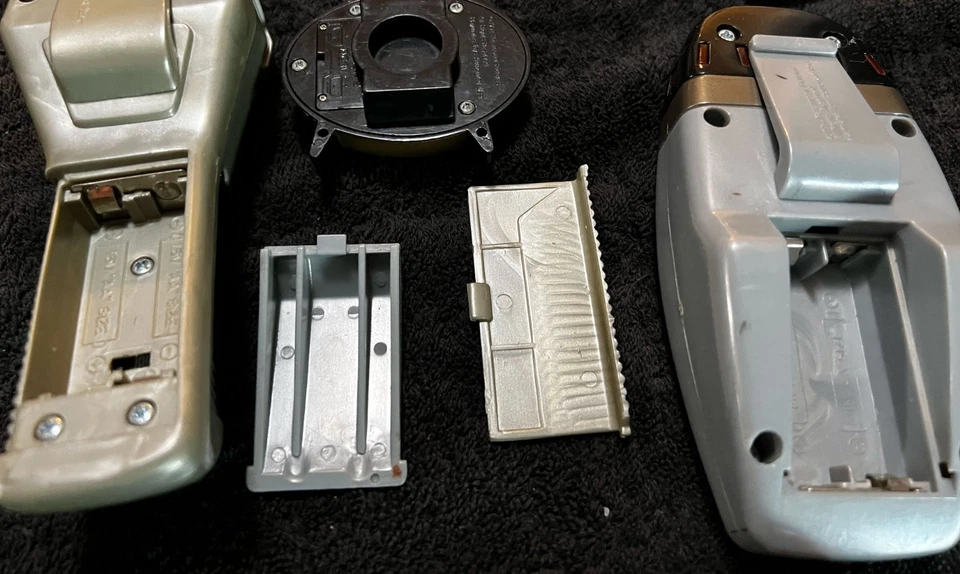 PIN PHASER TIPO 1-2 Y COMM • FUNCIONANDO • PLAYMATES STAR TREK LA PRÓXIMA GENERACIÓN Foto 4 de 4