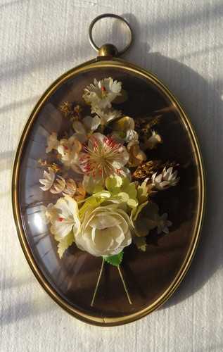 Ancien cadre verre bombé