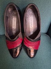 Ladies Loretta Patent Leather Shoes Black/Burgundy Size 5 Made In Italy