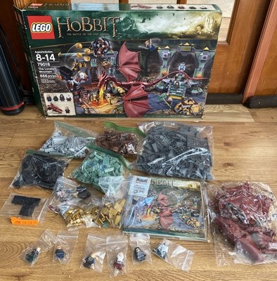 LEGO 79018 The Hobbit THE LONELY MOUNTAIN complete In Box Mini-figs Smaug Manual
