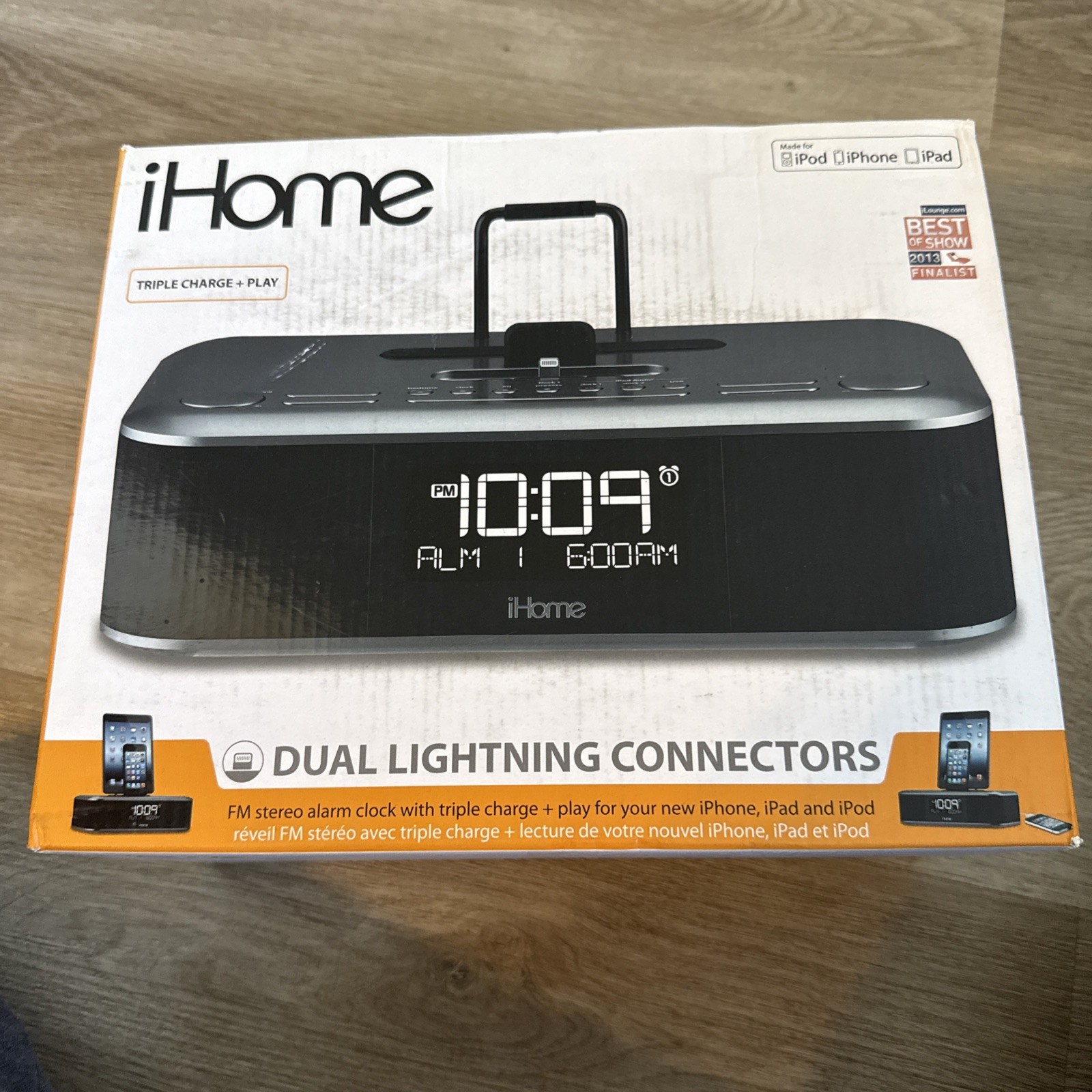 iHome iPhone Dual Charging Stereo FM Alarm Clock iDL100 Lightning Dock New