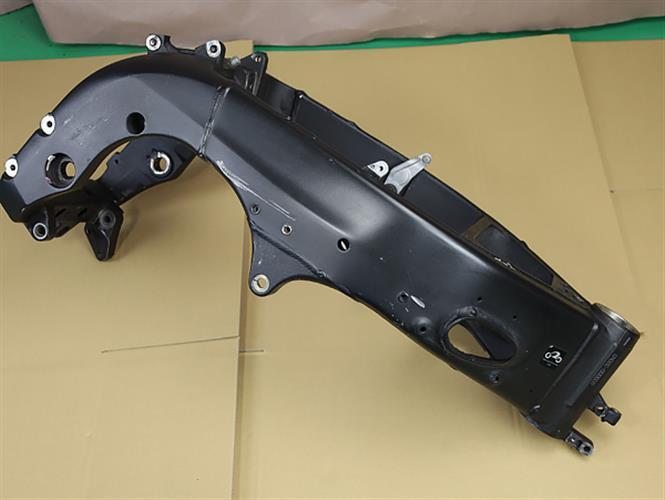 パーツ YAMAHA yzfr1 5vy Yamaha YZF R1 Genuine Frame 5VY 2006 USED | eBay