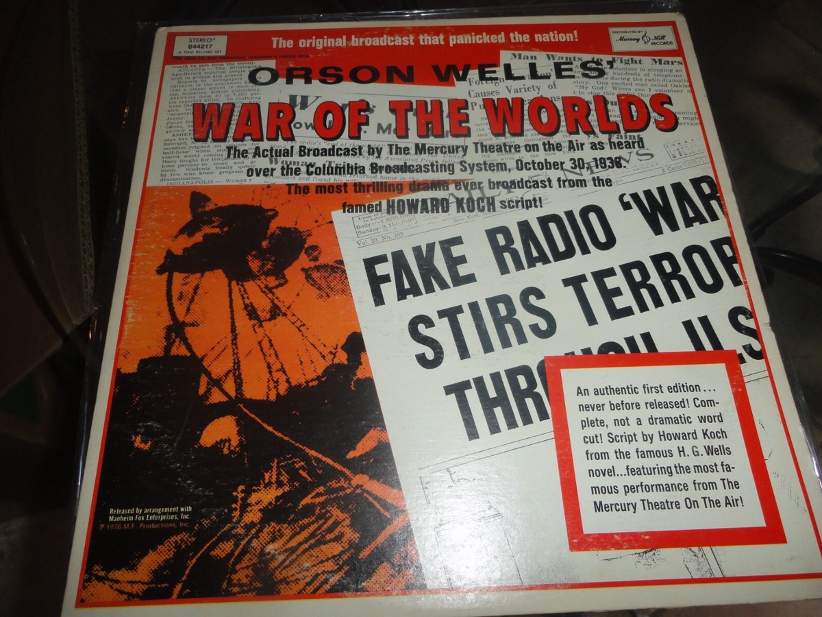 VINYL RECORD LP ORSON WELLES' WAR OF THE WORLDS MURRAY HILL 2XLP