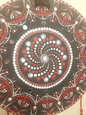 Mandala mit Punktmalerei