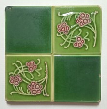 Antike Jugendstil-Fliese Kachel, Hemiksem Belgien, Fadenrelief