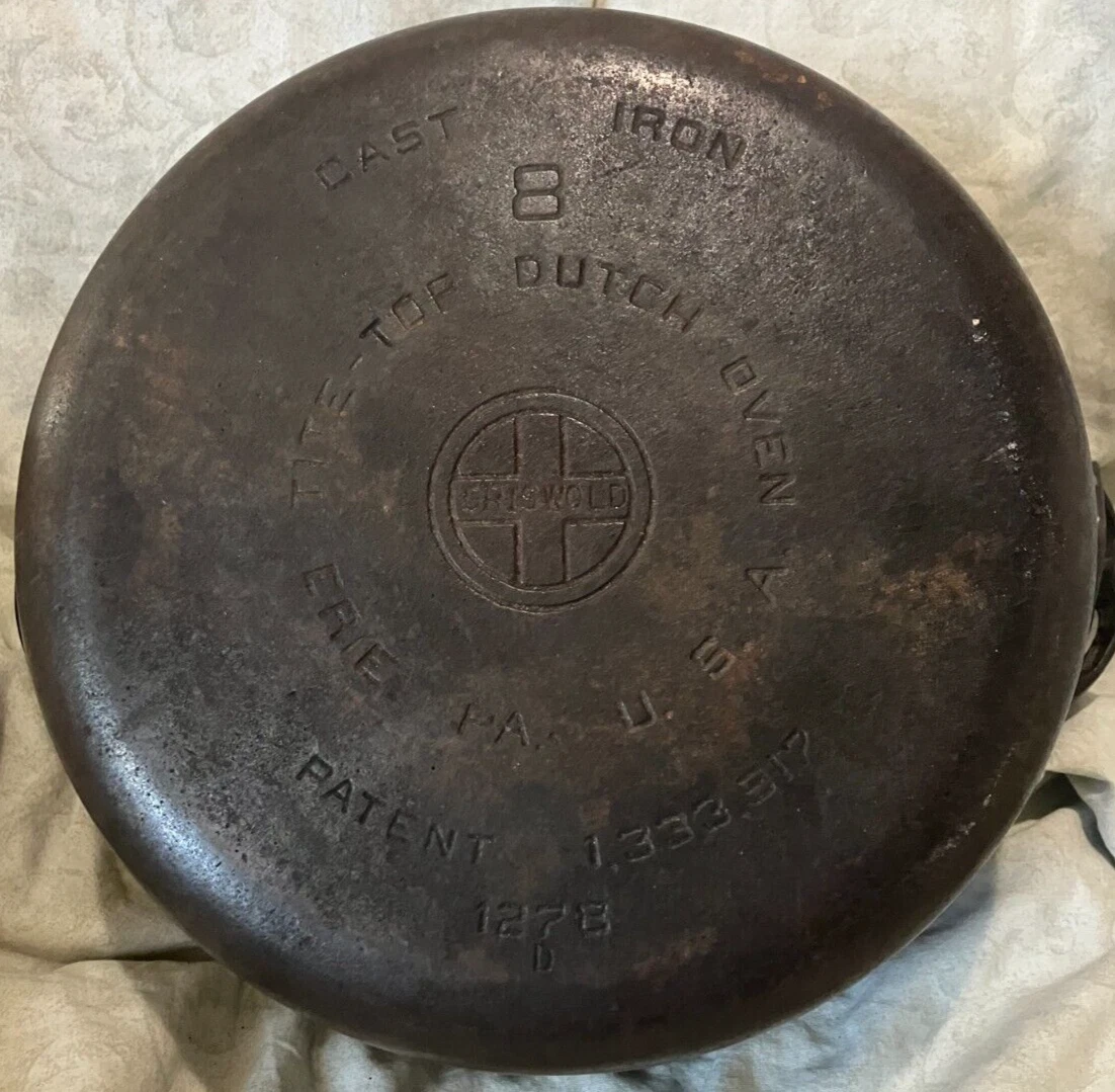 Vintage Cast Iron GRISWOLD #8 Dutch Oven 1278d with self basting lid