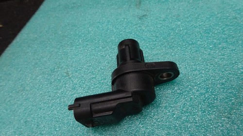 Ford Focus 1.6 Nockenwellensensor 4M5G-12K073-AA
