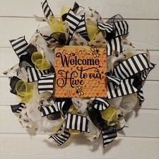 Welcome to our Hive Bee Deco Mesh Wreath