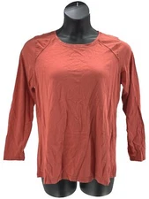 LOGO Principles by Lori Goldstein Top with Contrast Stitch Hot Sauce