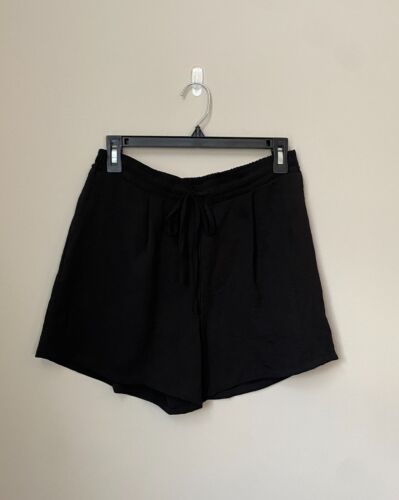 BRAND NEW CeCe Womens Casual Lightweight Drawstring Shorts in Black, Size: Small