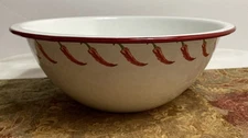 1970’s MARBLE CANYON Red Chili Pepper 🌶️ White EnamelWare 10” Serving Bowl ~NOS