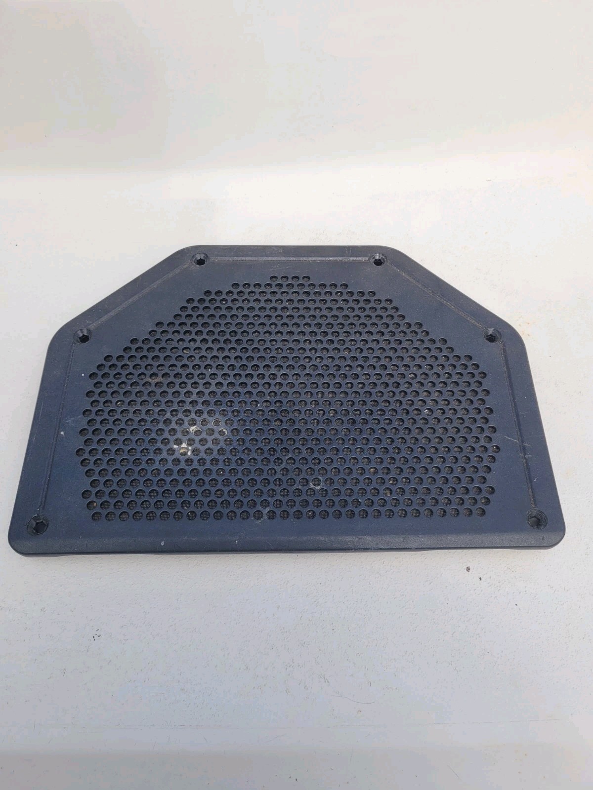06-08 BMW 3 Series 328i E90 OEM front floor subwoofer speaker grille trim blk