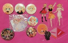 Macross Freia Acrylic Stand & Pin Badge Set Collectible Limited Edition