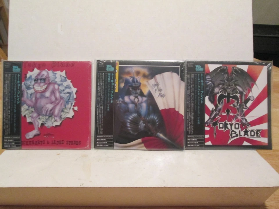 Tokyo Blade - 3 CD Box Set Japan Editions OBI Night Of The Blade Blackhearts & Foto 2 de 4