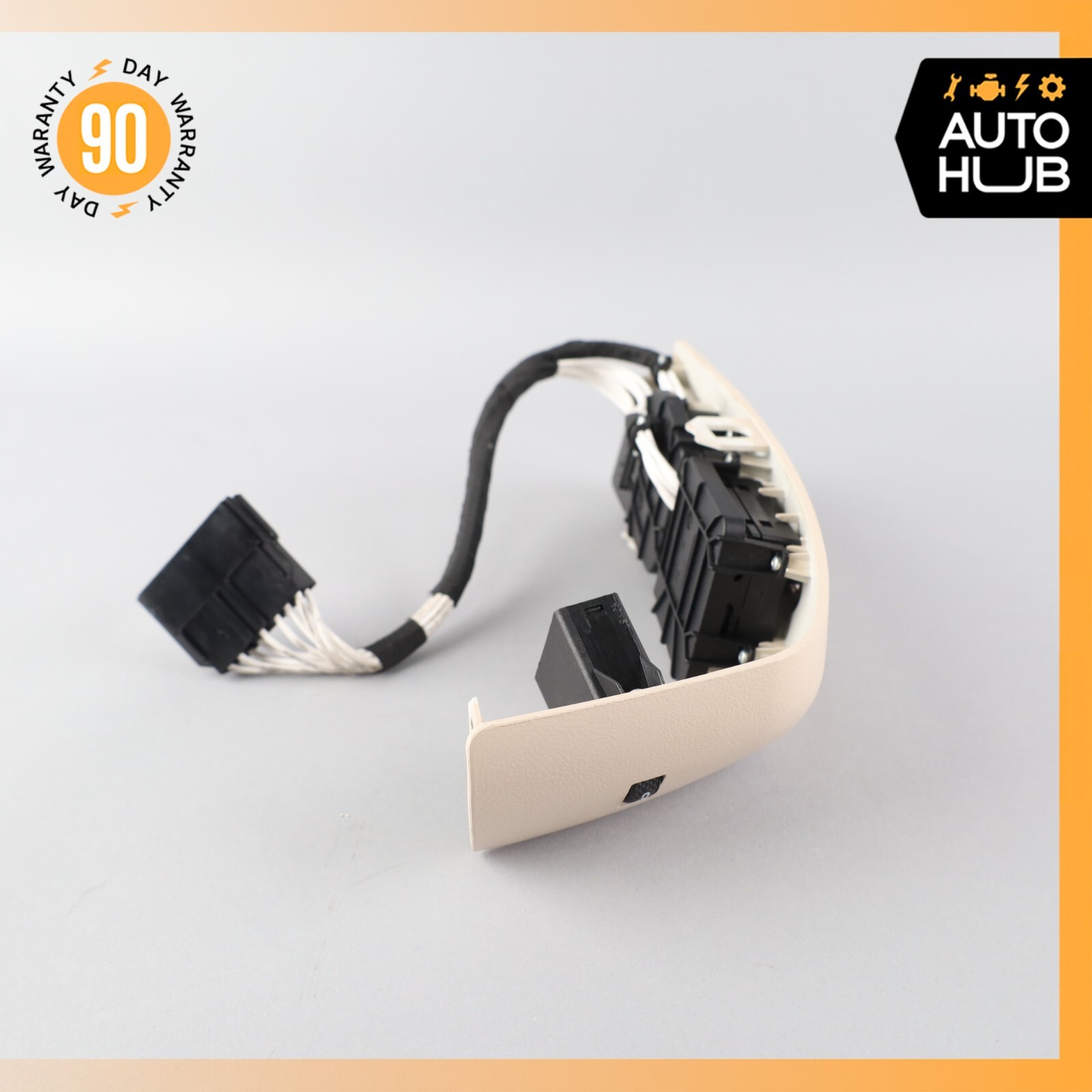03-13 Maserati Quattroporte M139 Front Right Seat Control Switch OEM 74k