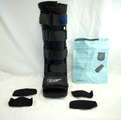 Biomet Bracing Tall Integrity Fracture Walker Boot Brace  Size Medium   M5054
