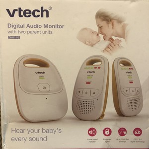 audio baby monitor with 2 baby units