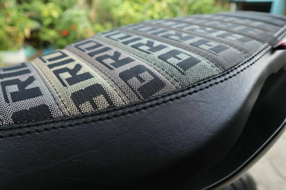 Honda Grom MSX125SF 2017 2018 2019 2020 repuesto asiento plano completo negro Foto 2 de 4