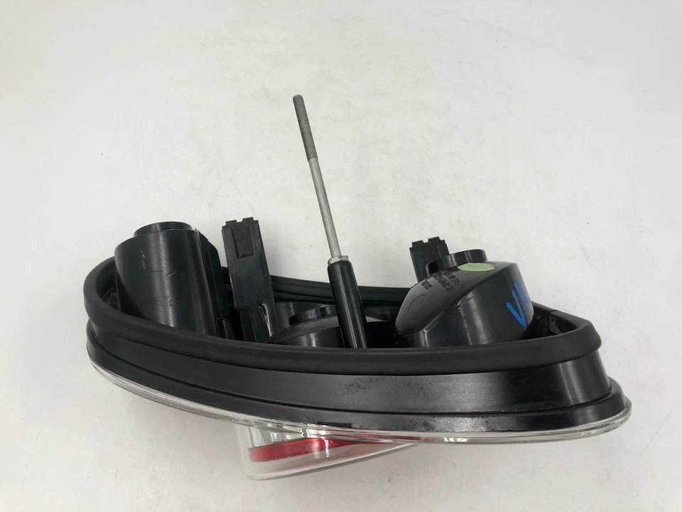 Luz trasera lateral para pasajeros Mini Cooper 2002-2008 OEM A01B46039 Foto 3 de 4