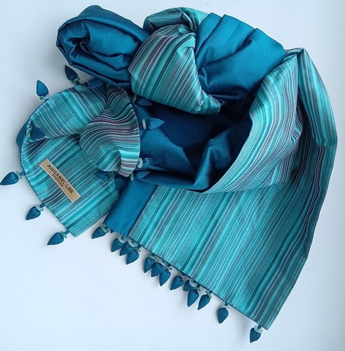 Silk Shawl by Annabel Lee of Shanghai - Picture 3 of 9