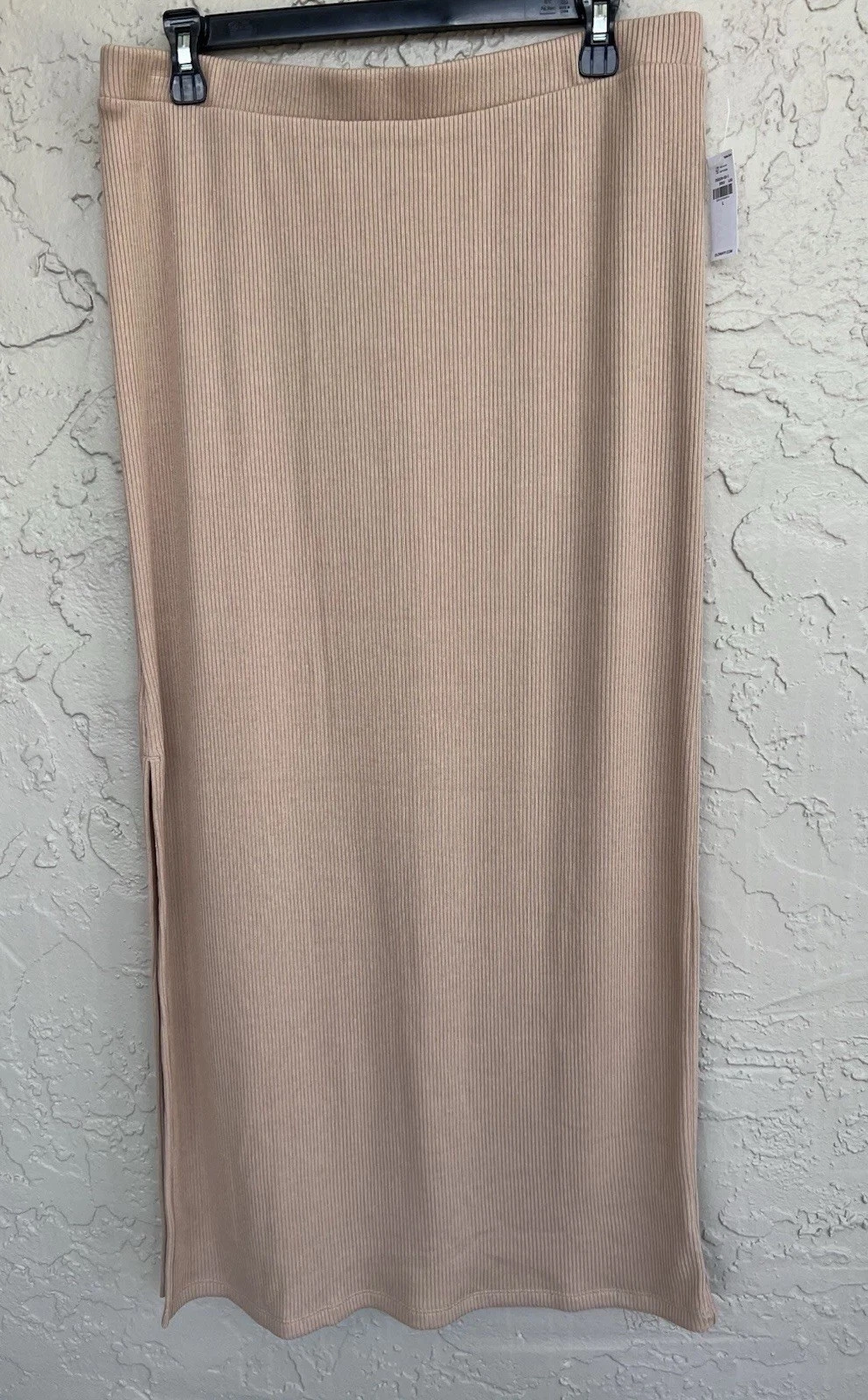 New Women’s Size L Old Navy Long Beige Dried Linen Skirt Ribbed Maxi Skirt.