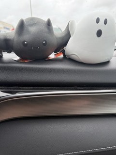 HALLOWEEN EXCLUSIVE Squeezy Ghost And Bat 🦇👻