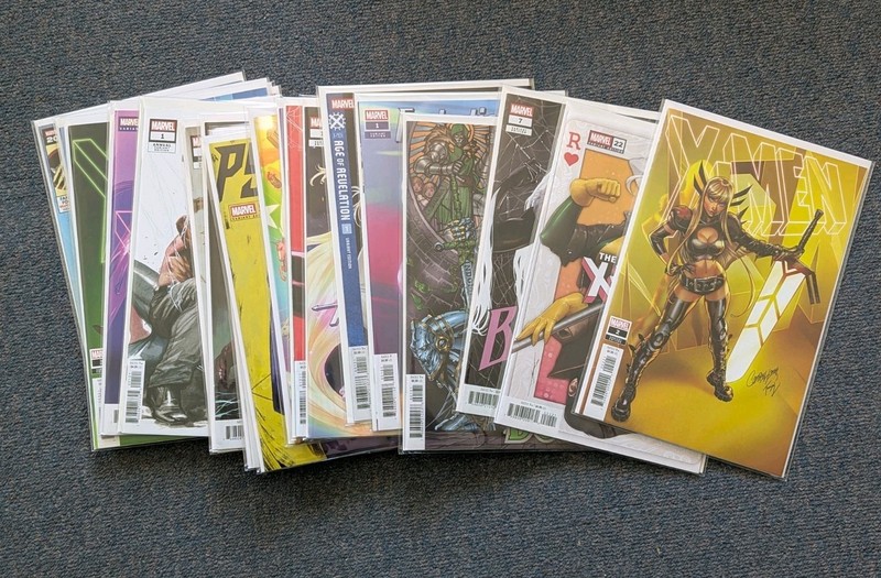 Mixed Lot of 22 Marvel Comics  Modern Age - Great Covers