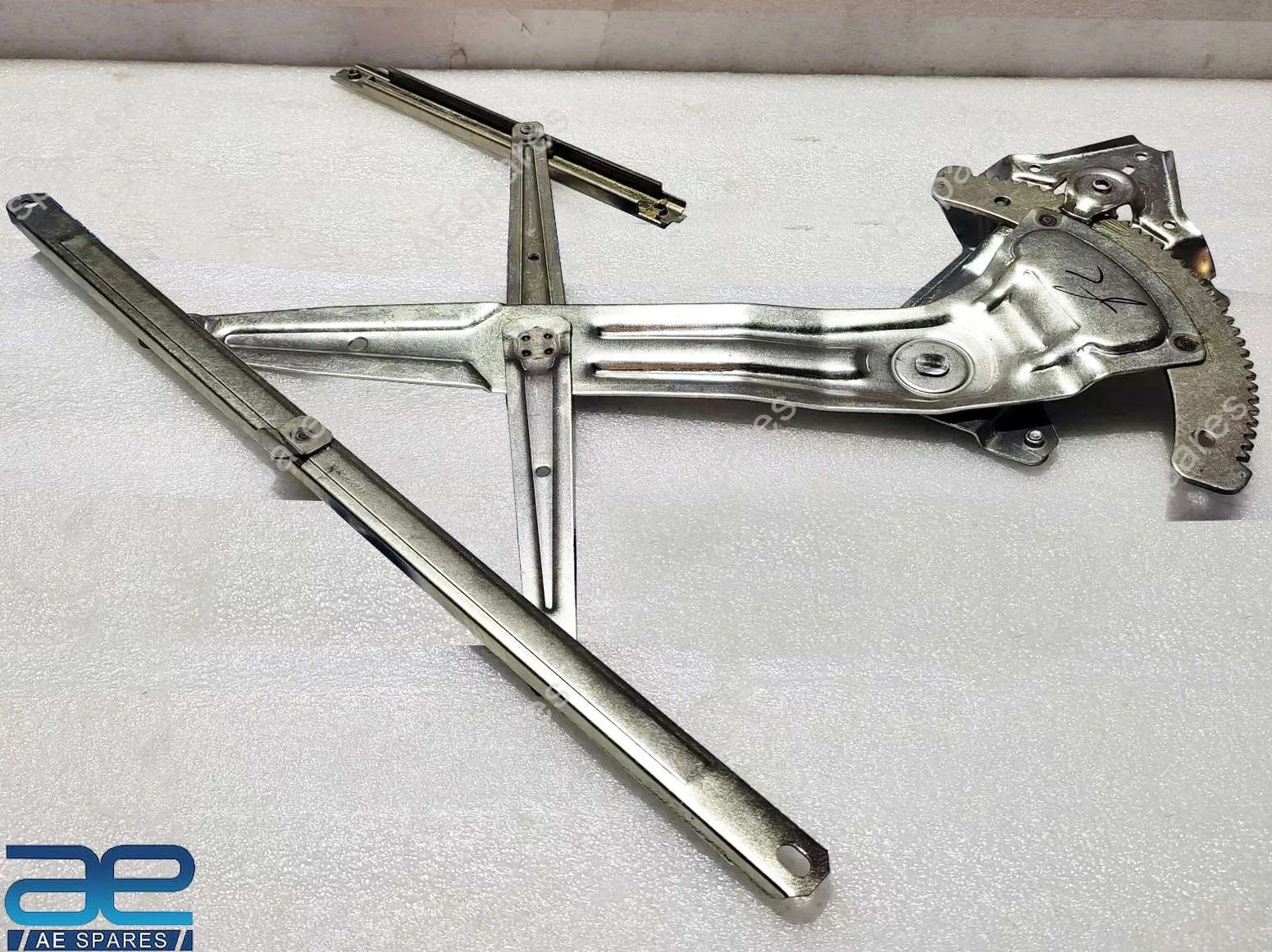 Front Door Window Regulator Assembly LH For Suzuki Ertiga 2012-2018 83440M83K10 view 3