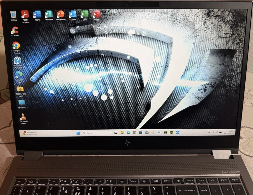 HP ZBOOK FURY 15-G7-15,6”FHD-I7-10750H-SSD512-64GB RAM DDR4-NVIDIA QUADRO T1000 - Immagine 3 di 4