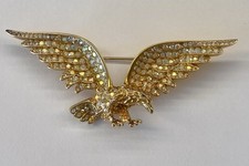 Vintage 1996 Trifari Gold Tone Rhinestone EAGLE Brooch *Never Worn*