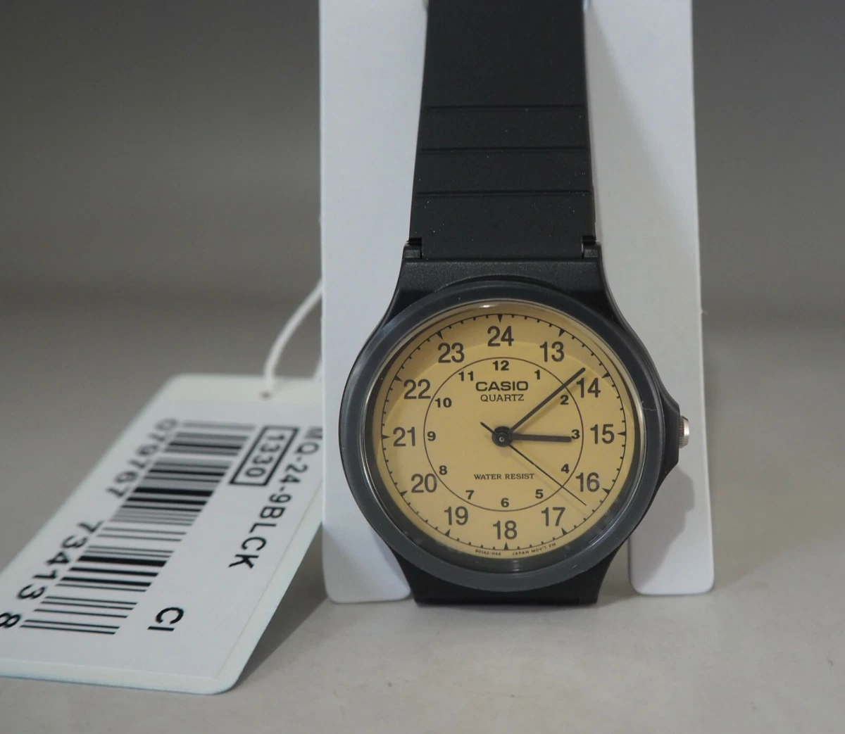 Casio 24 hour analog deals watch