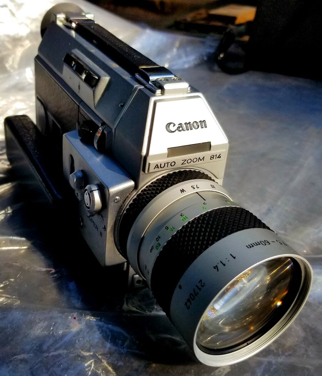 Canon Auto Zoom 814 Super8 Film Movie Camera 7.5 - 60mm F Canon Auto Zoom 814 Super8 Film Movie Camera 7.5 - 60mm F