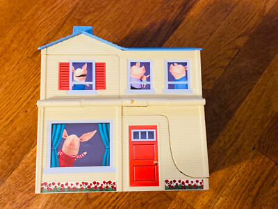 OLIVIA THE PIG Transforming 2-in-1 Play House Pirate Ship 8'' x 8'' Kids TV Charac